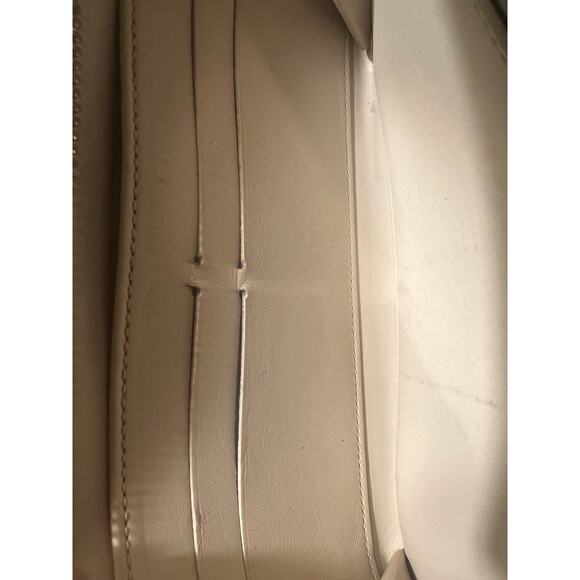 LOUIS VUITTON $1200 Vintage Vernis Zippy Wallet W/Box & Ribbon - Picture 14 of 15